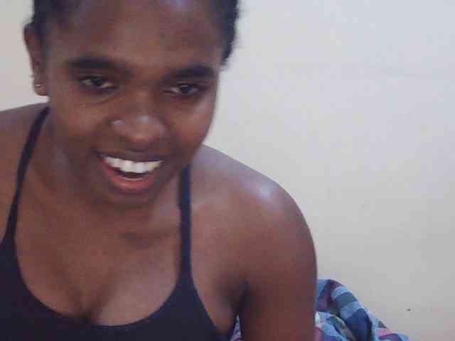 Sweetdiva2 webcam