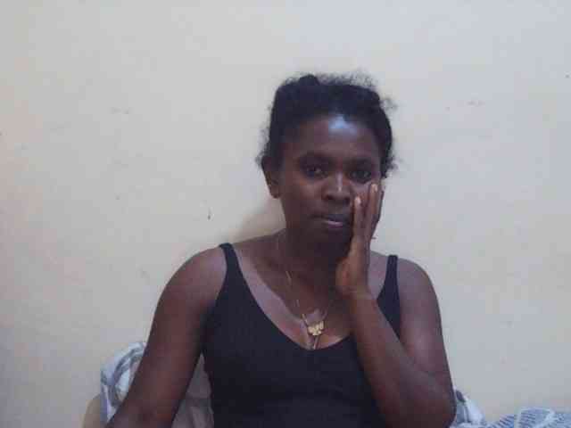 Sweetdiva2 webcam
