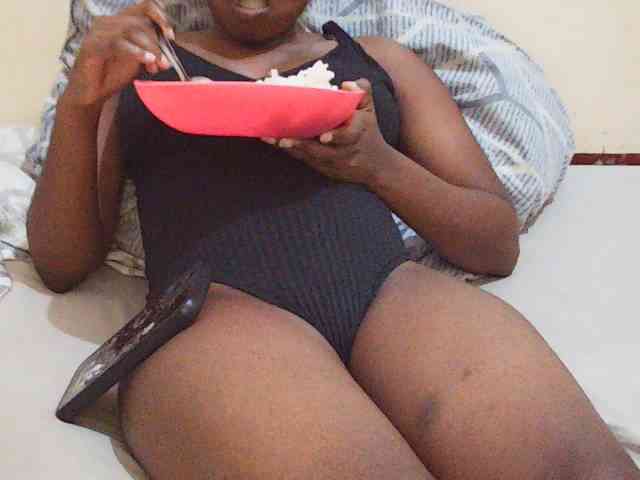Sweetdiva2 webcam