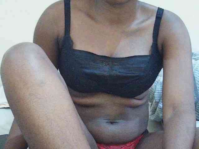 Sweetdiva2 webcam
