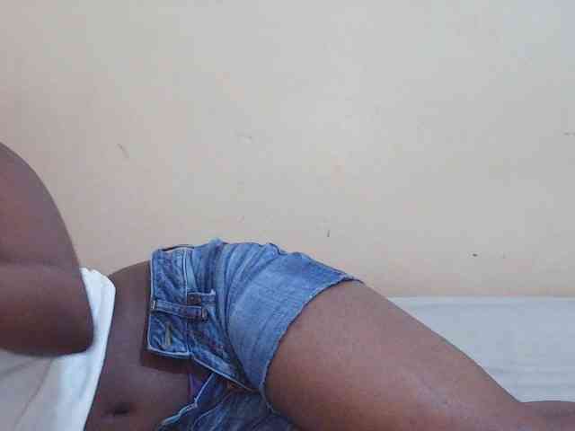 Sweetdiva2 webcam