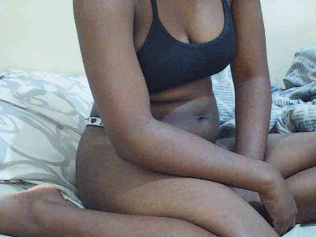 Sweetdiva2 webcam