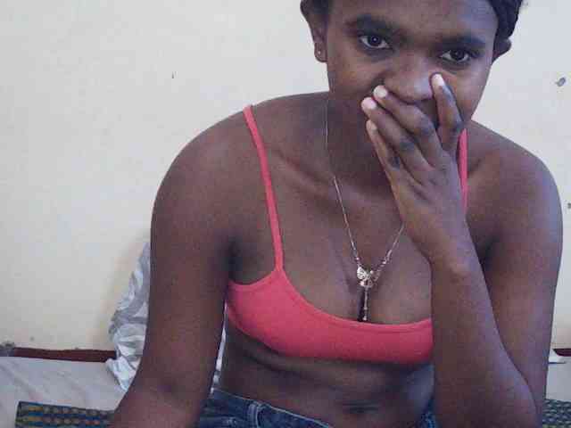 Sweetdiva2 webcam