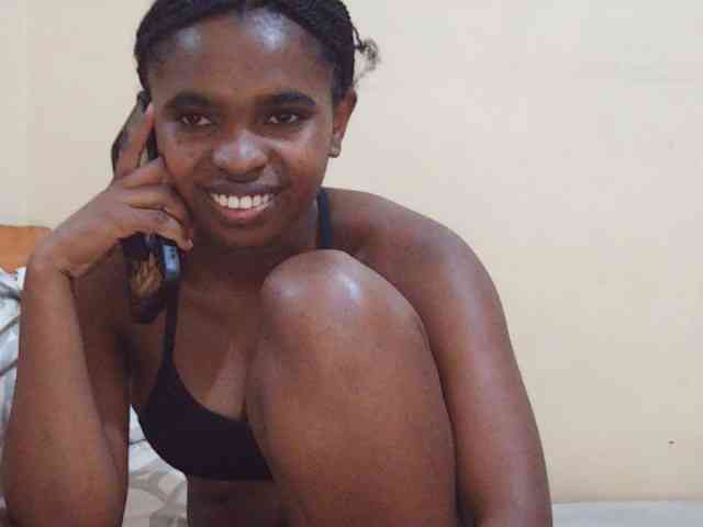 Sweetdiva2 webcam