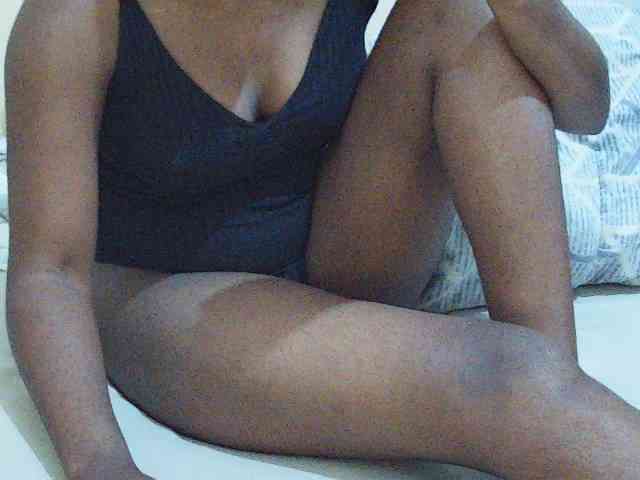Sweetdiva2 webcam
