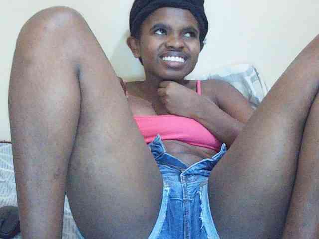 Sweetdiva2 webcam