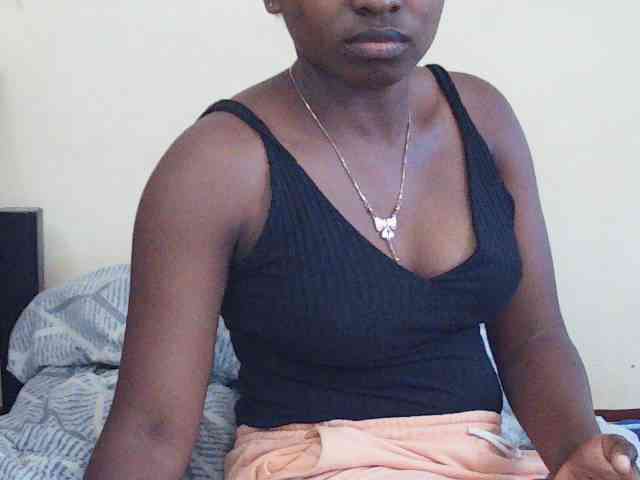 Sweetdiva2 webcam