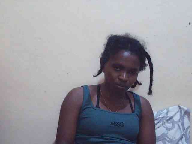 Sweetdiva2 webcam