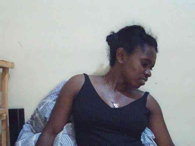 Sweetdiva2 webcam