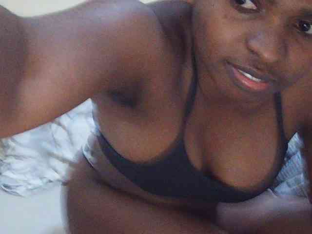 Sweetdiva2 webcam