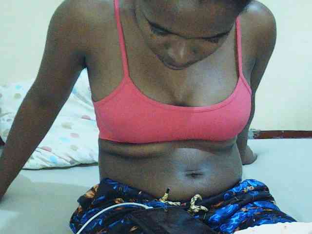 Sweetdiva2 webcam