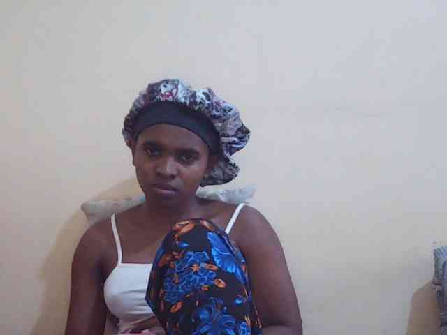 Sweetdiva2 webcam