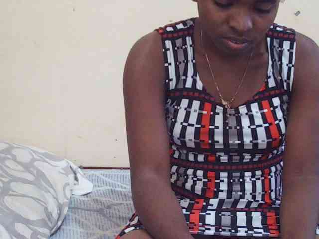 Sweetdiva2 webcam