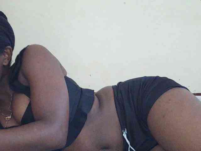 Sweetdiva2 webcam