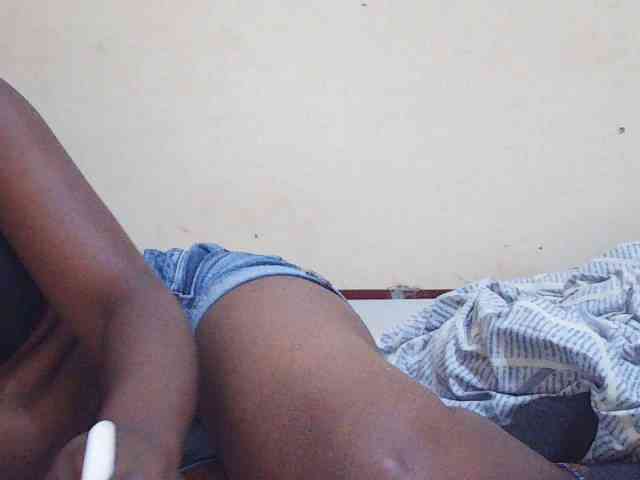 Sweetdiva2 webcam