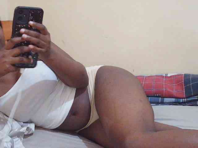 Sweetdiva2 webcam