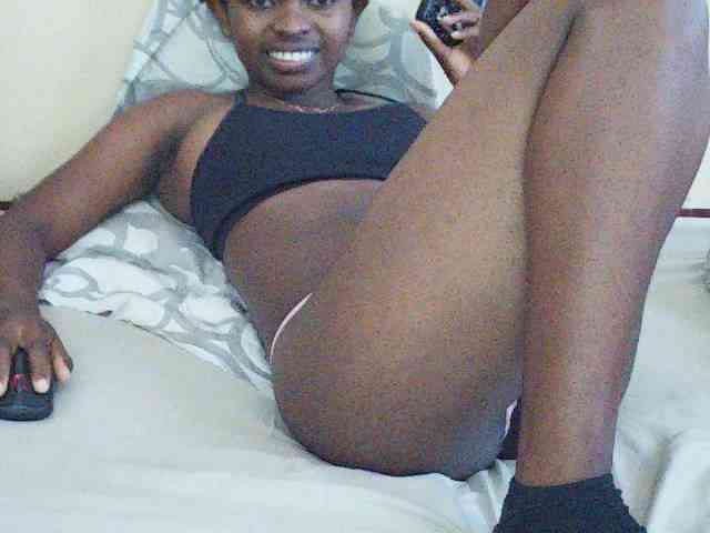 Sweetdiva2 webcam