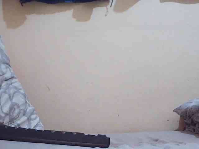 Sweetdiva2 webcam