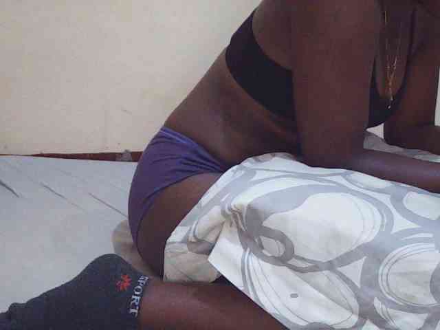 Sweetdiva2 webcam