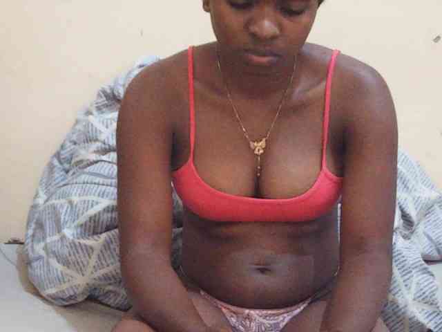 Sweetdiva2 webcam