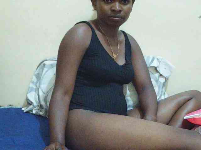 Sweetdiva2 webcam