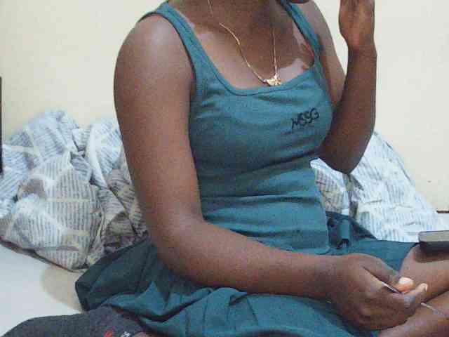 Sweetdiva2 webcam