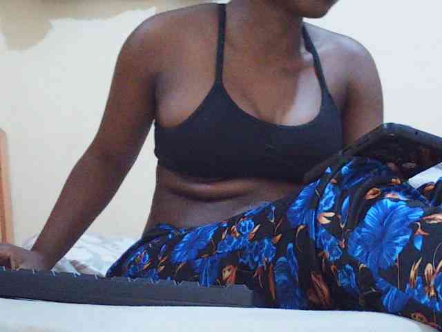 Sweetdiva2 webcam
