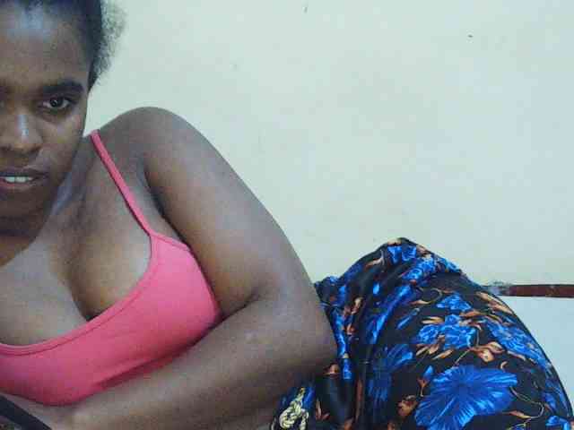 Sweetdiva2 webcam
