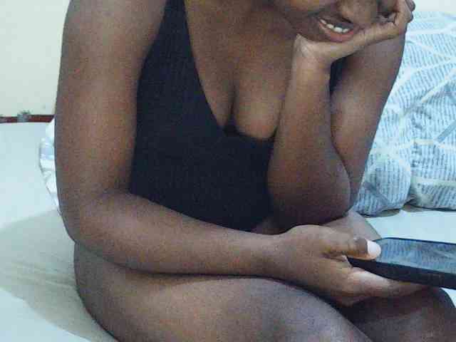 Sweetdiva2 webcam