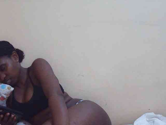 Sweetdiva2 webcam