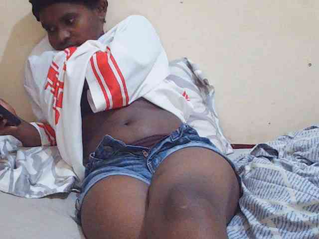 Sweetdiva2 webcam