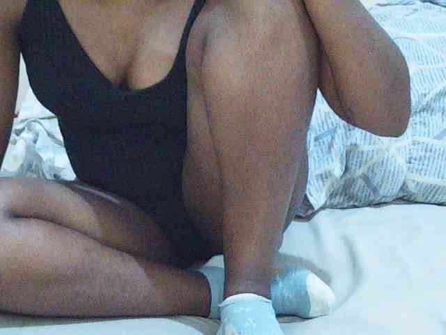 Sweetdiva2 webcam