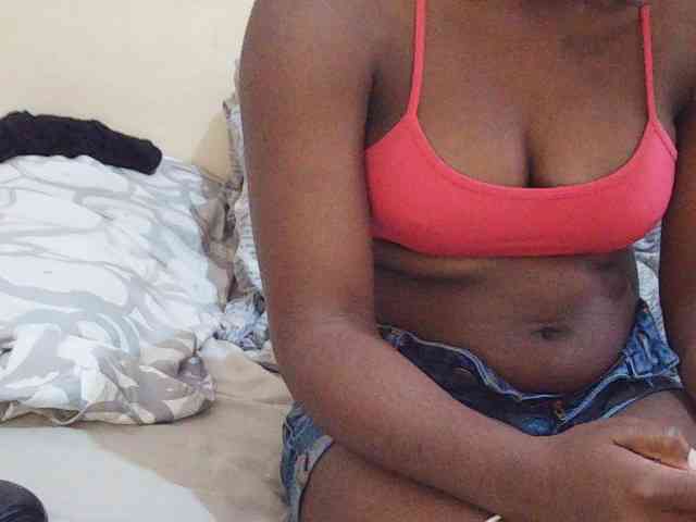 Sweetdiva2 webcam