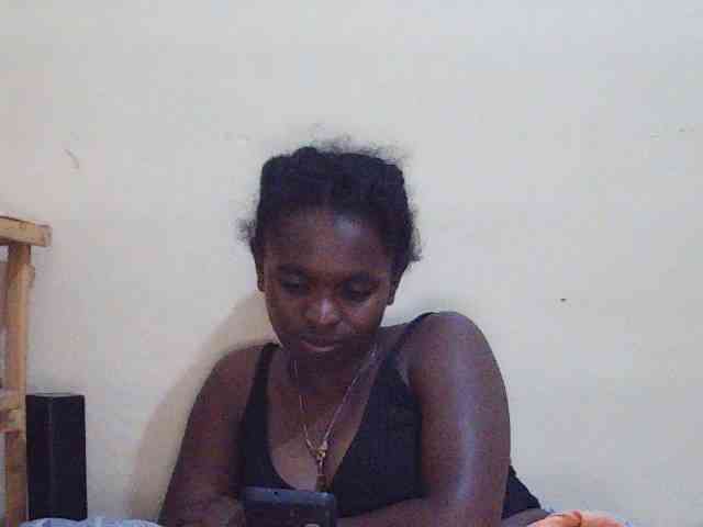 Sweetdiva2 webcam