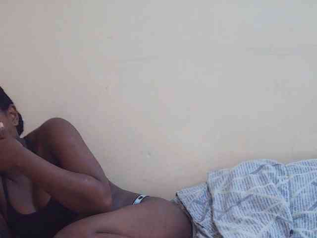 Sweetdiva2 webcam
