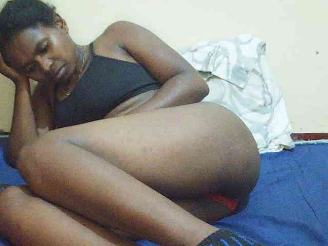 Sweetdiva2 webcam