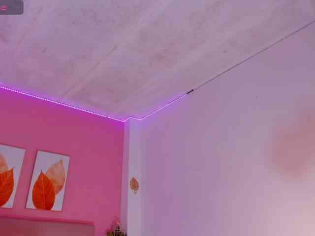 luna-bradley webcam