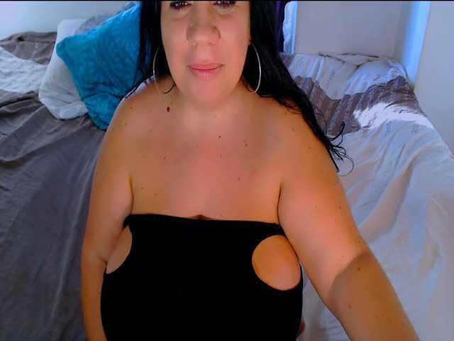 LustfulL3ps live cam on BongaCams