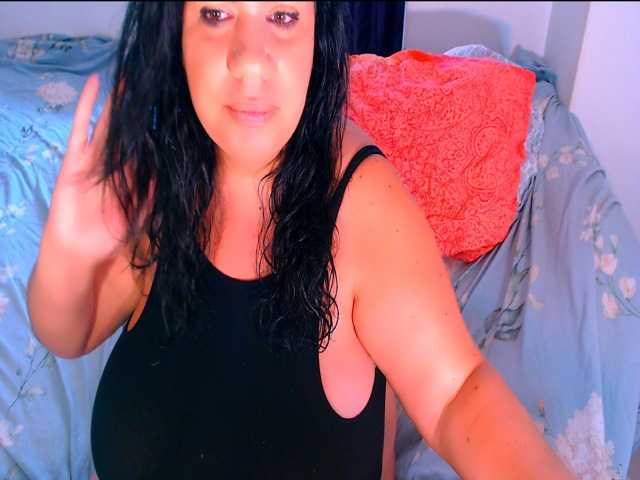 LustfulL3ps live cam on BongaCams