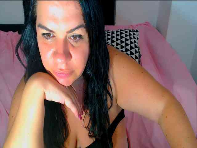Your_Sweet_Escape webcam