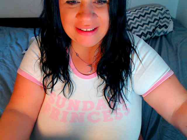 LustfulL3ps webcam