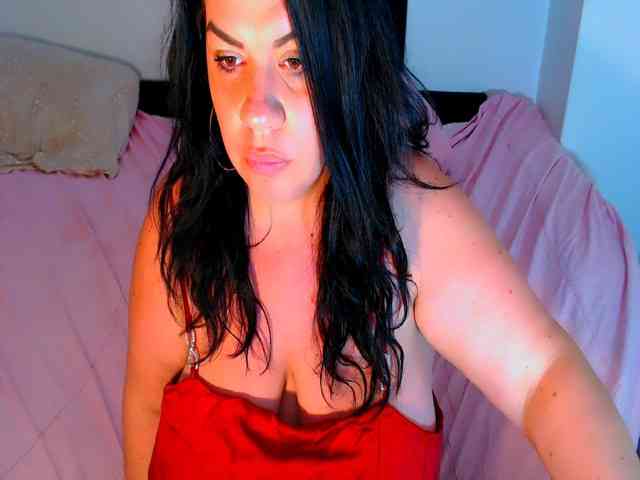 LustfulL3ps webcam