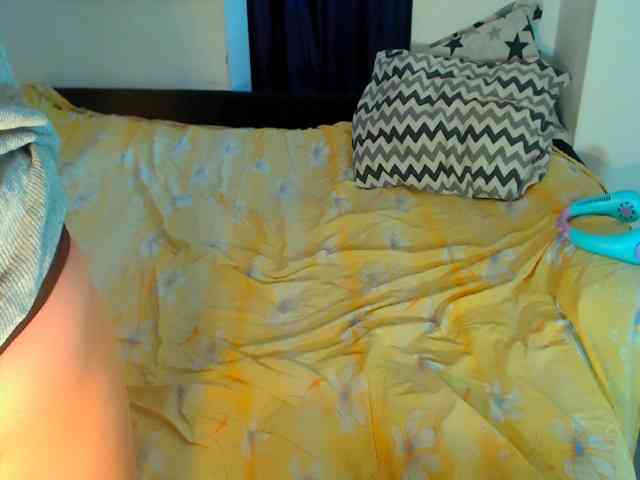 LustfulL3ps webcam