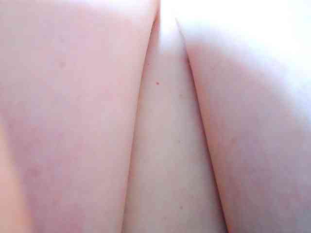 LustfulL3ps webcam