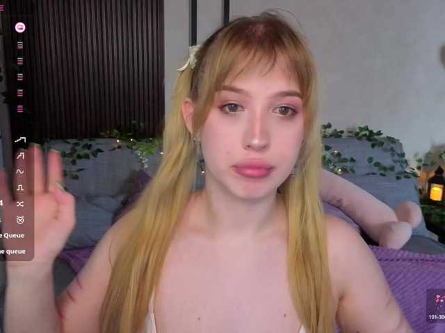 linaloon's BongaCams show and profile