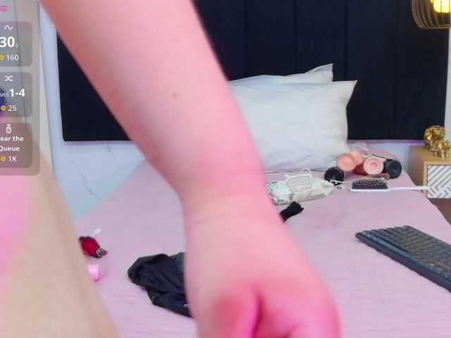 naughtyyindiann live sex show