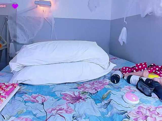 naughtyyindiann live cam on BongaCams
