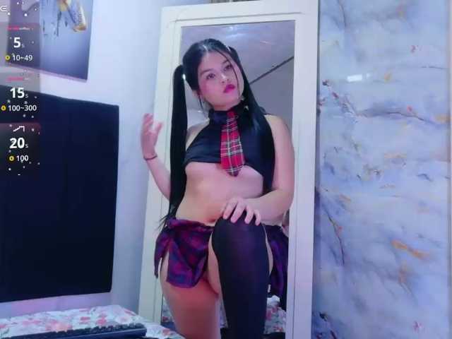 naughtyyindiann live cam on BongaCams