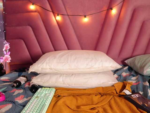 naughtyyindiann live cam on BongaCams