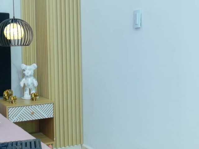 naughtyyindiann live cam on BongaCams